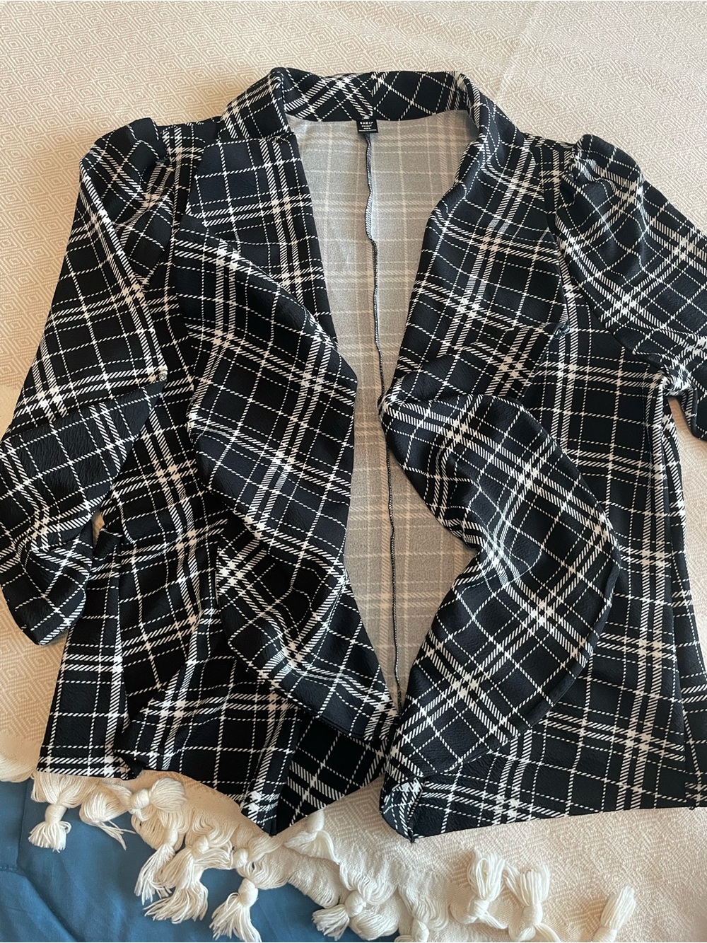 SHEIN Black and White Plaid Open-Front Blazer